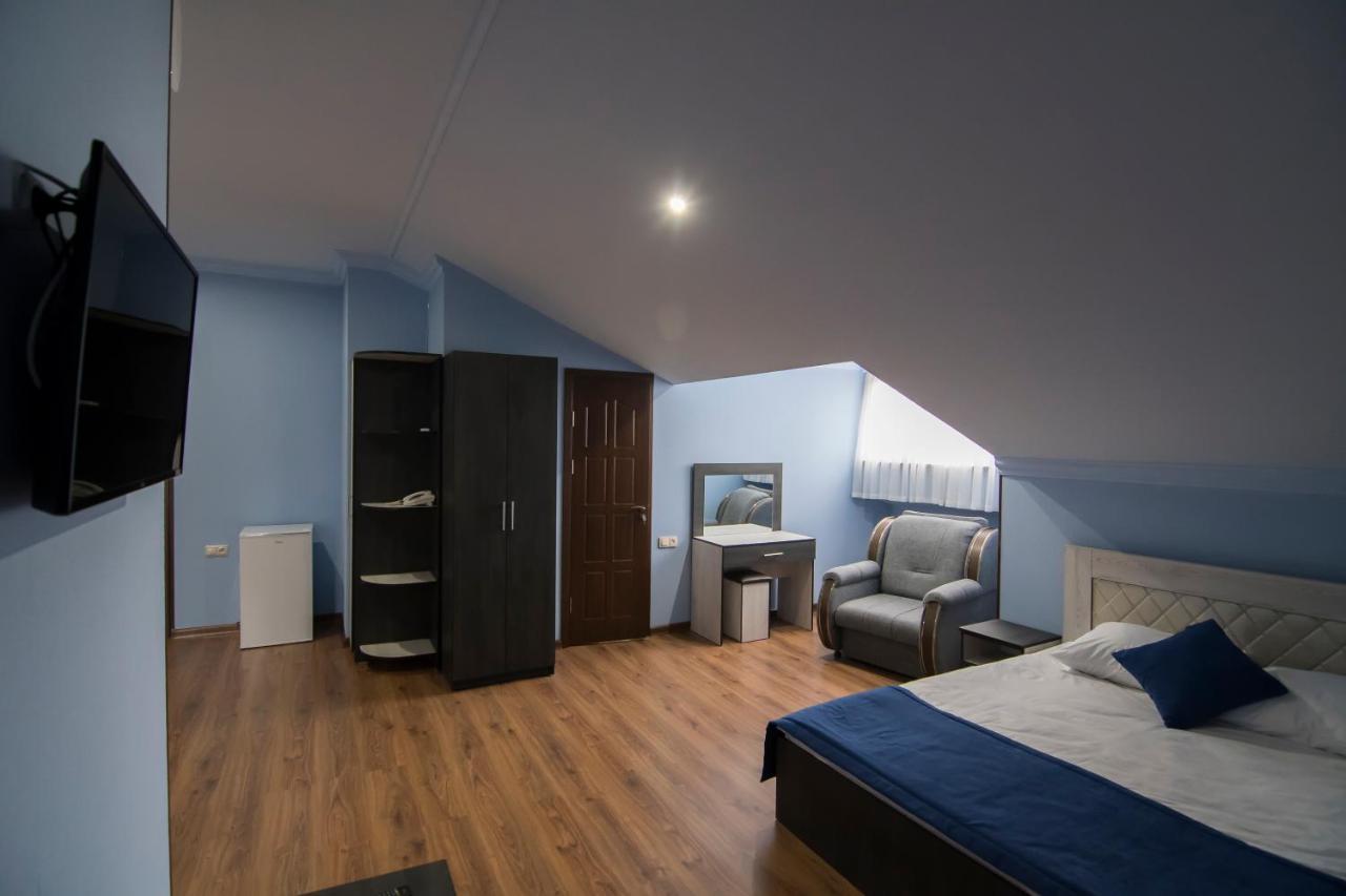 Afa Hotel & Guest House 耶烈万 外观 照片