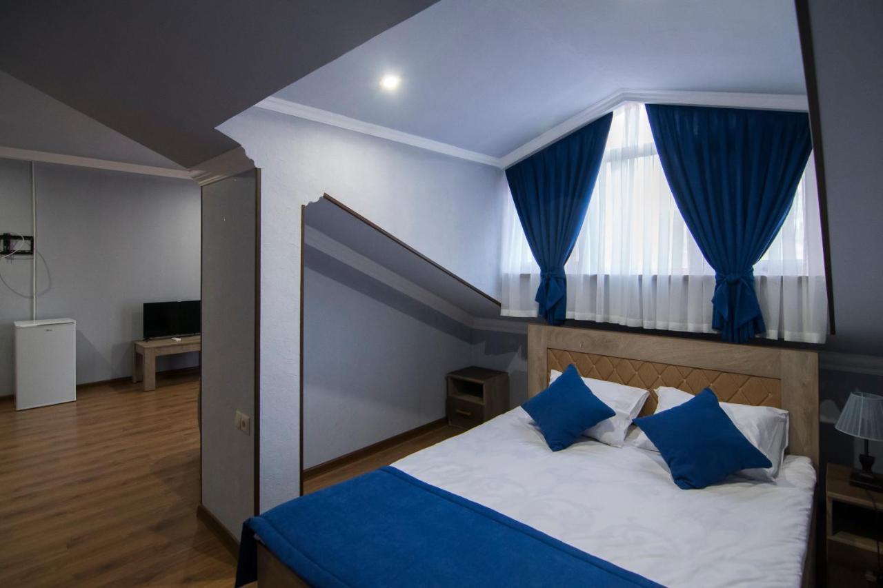 Afa Hotel & Guest House 耶烈万 外观 照片