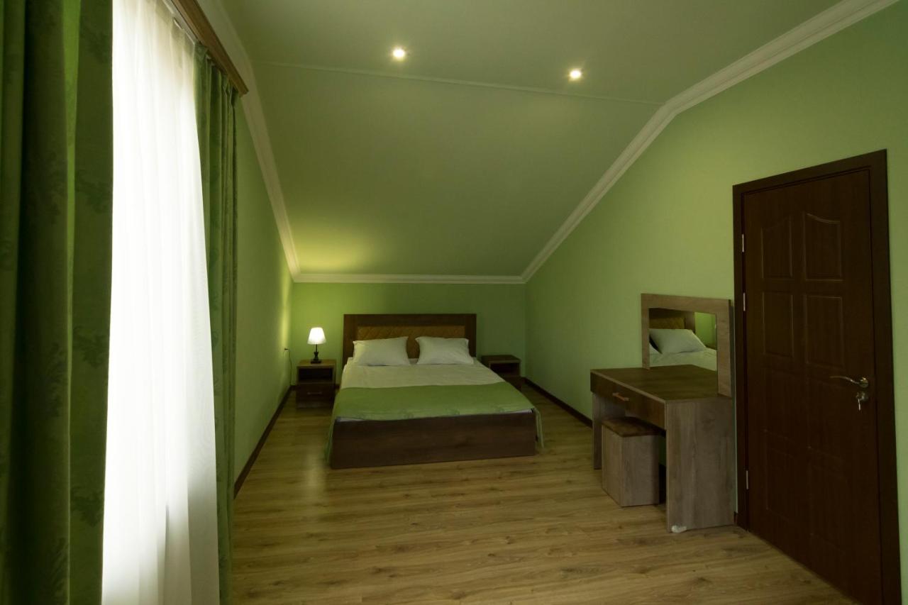 Afa Hotel & Guest House 耶烈万 外观 照片