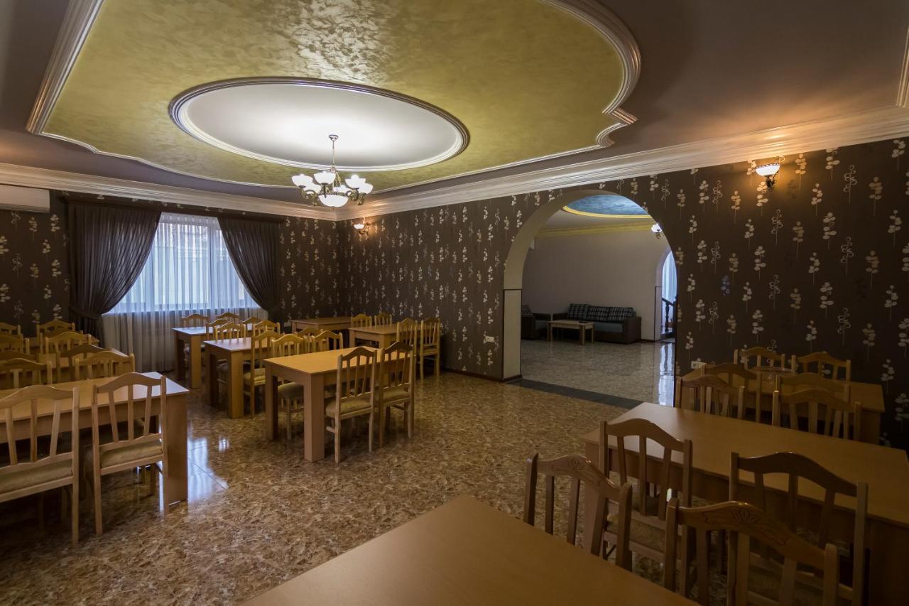 Afa Hotel & Guest House 耶烈万 外观 照片